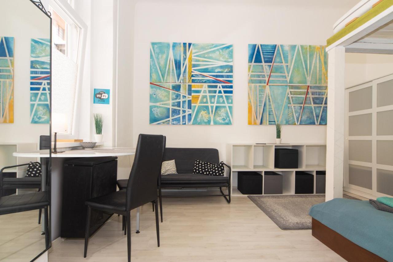 Cosy Studio Apartment With Airconditioner Budapest Exteriör bild